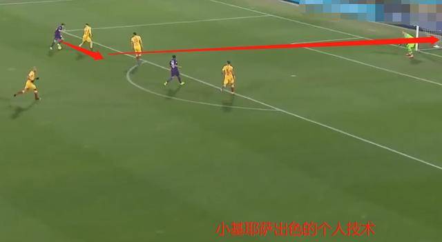  佛罗伦萨定位球配合精妙屡屡制造威胁机会