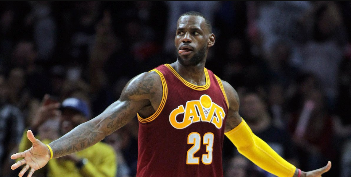  米切尔三分雨浇灭热火，骑士客场掀翻迈阿密  