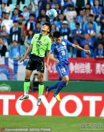  沃尔夫斯堡边路突破犀利客场击败斯图加特